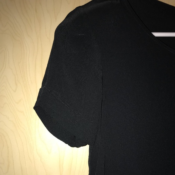 Express short sleeve top - Picture 2 of 5